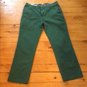 Vineyard Vines Khakis